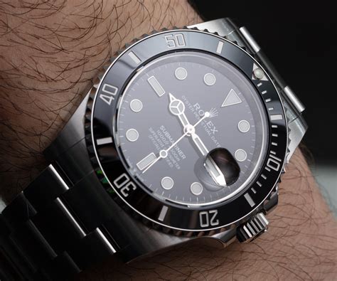 do you have to wait to buy a rolex|Rolex submariner as an investment.